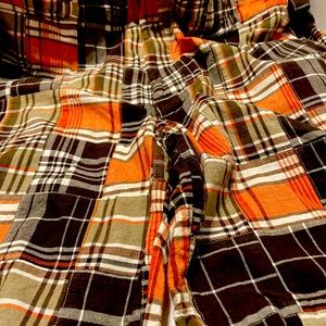 St. John’s Bay Mens Preppy Madras Shorts.